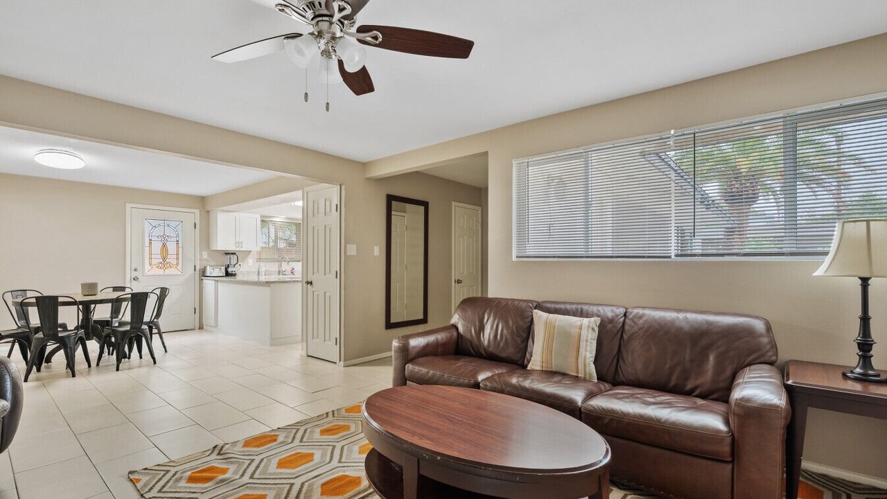 Photo of Livingroom in Mesa