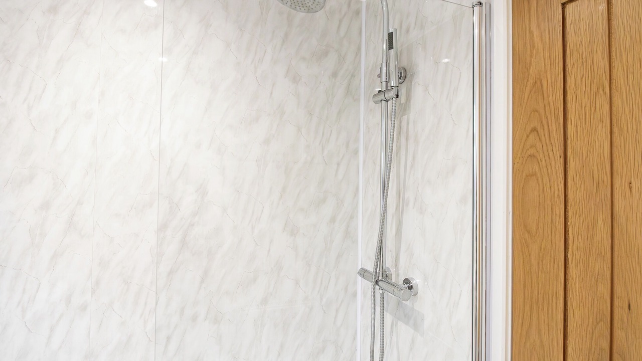 Photo of Bathroom in Longford