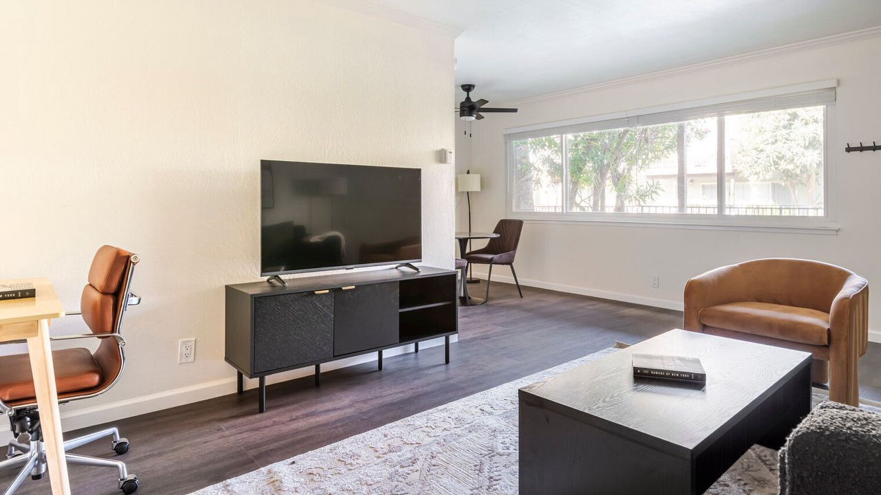 Photo of Livingroom in Mountain View