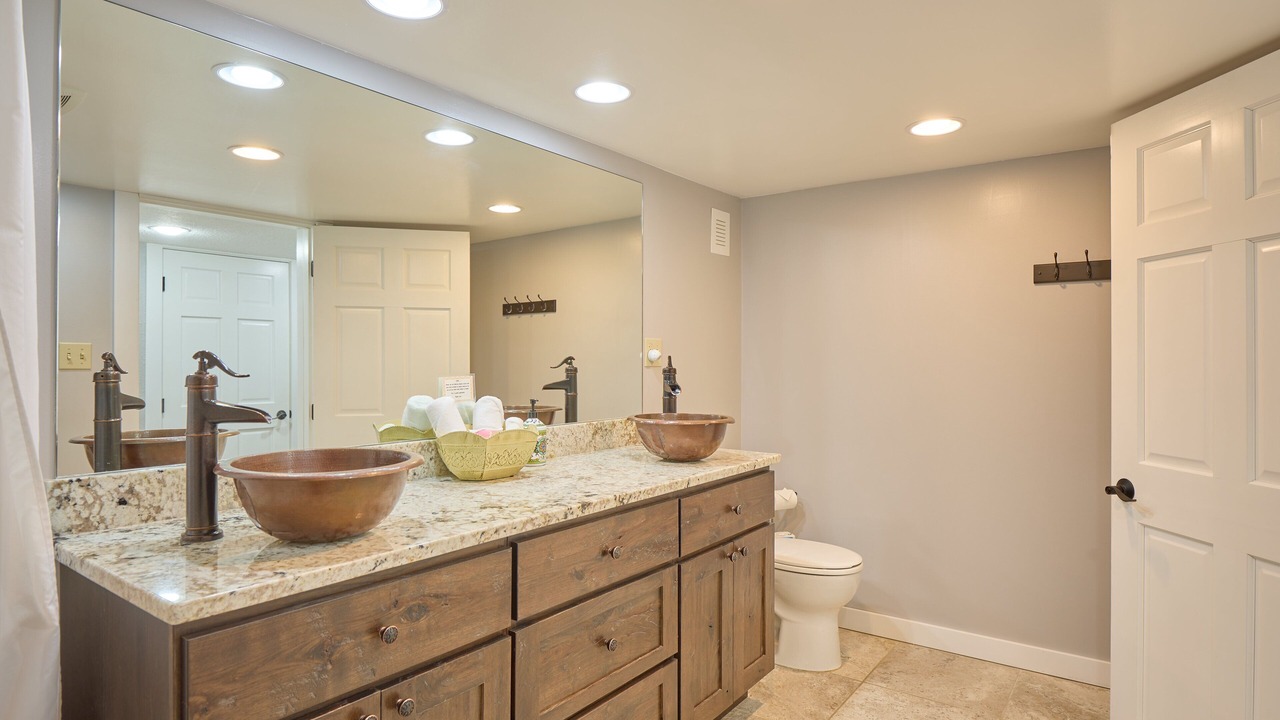 Photo of Bathroom in Peshastin