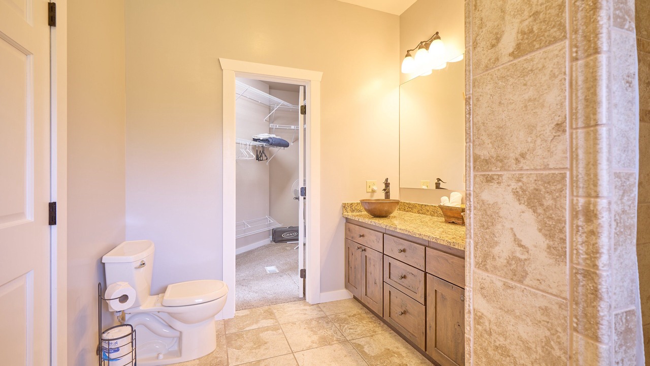 Photo of Bathroom in Peshastin