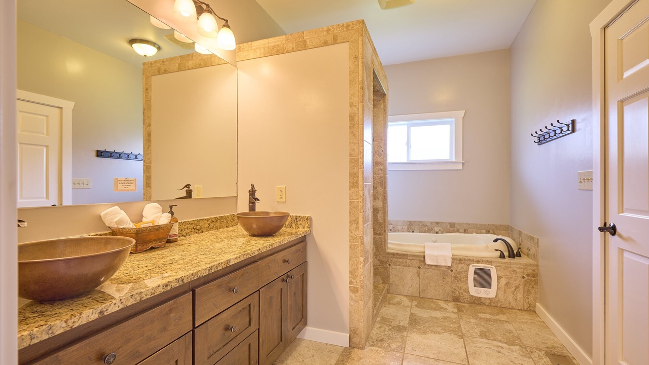 Photo of Bathroom in Peshastin