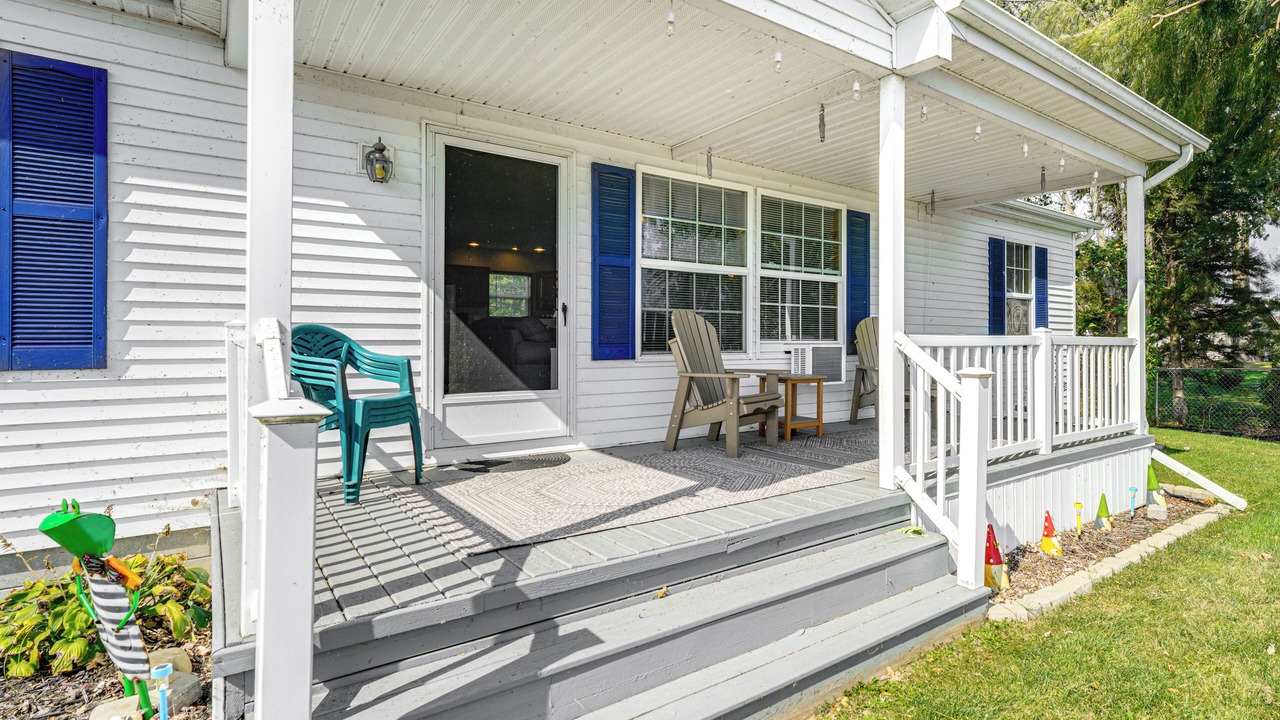Photo of Patio Balcony in Harbor Beach