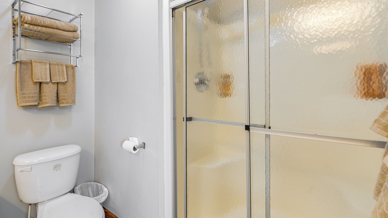 Photo of Bathroom in Harbor Beach