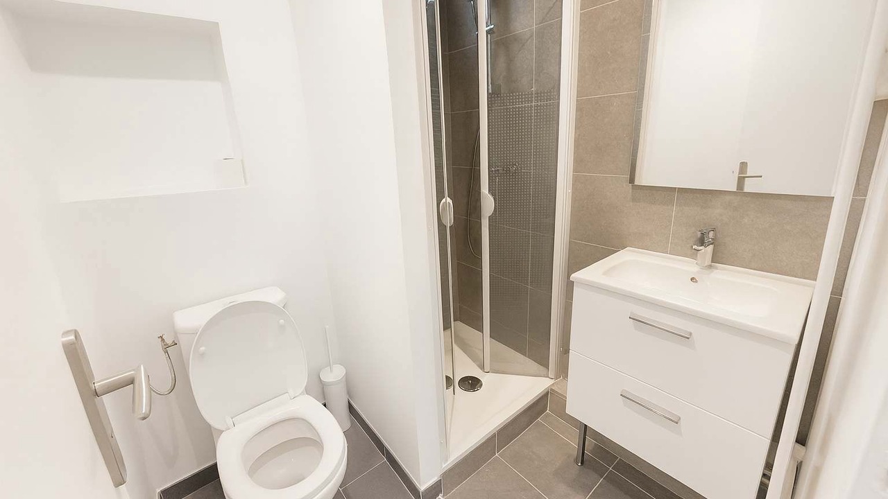 Photo of Bathroom in 16th Arrondissement