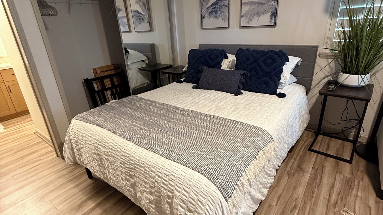 Photo of Bedroom in Makaha Valley