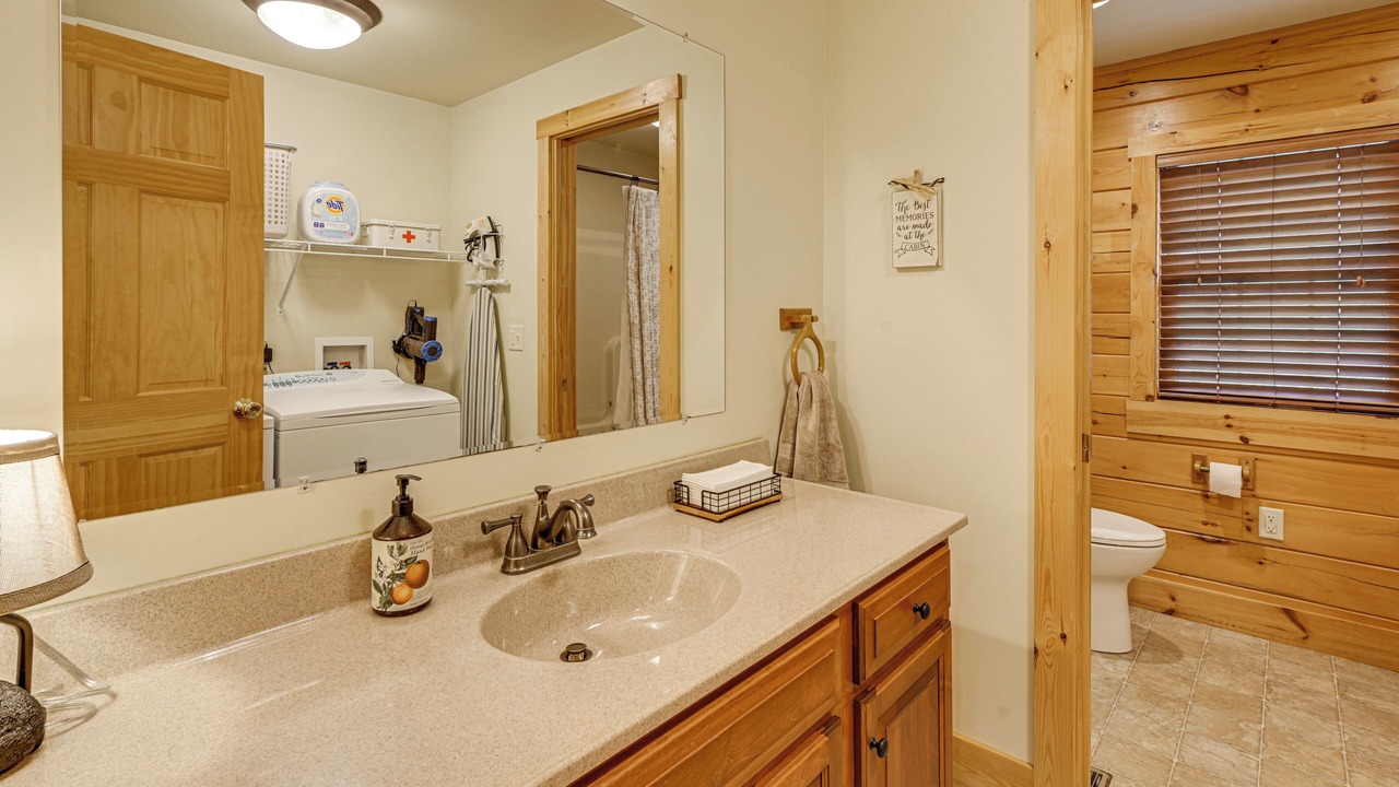 Photo of Bathroom in Harrison Valley