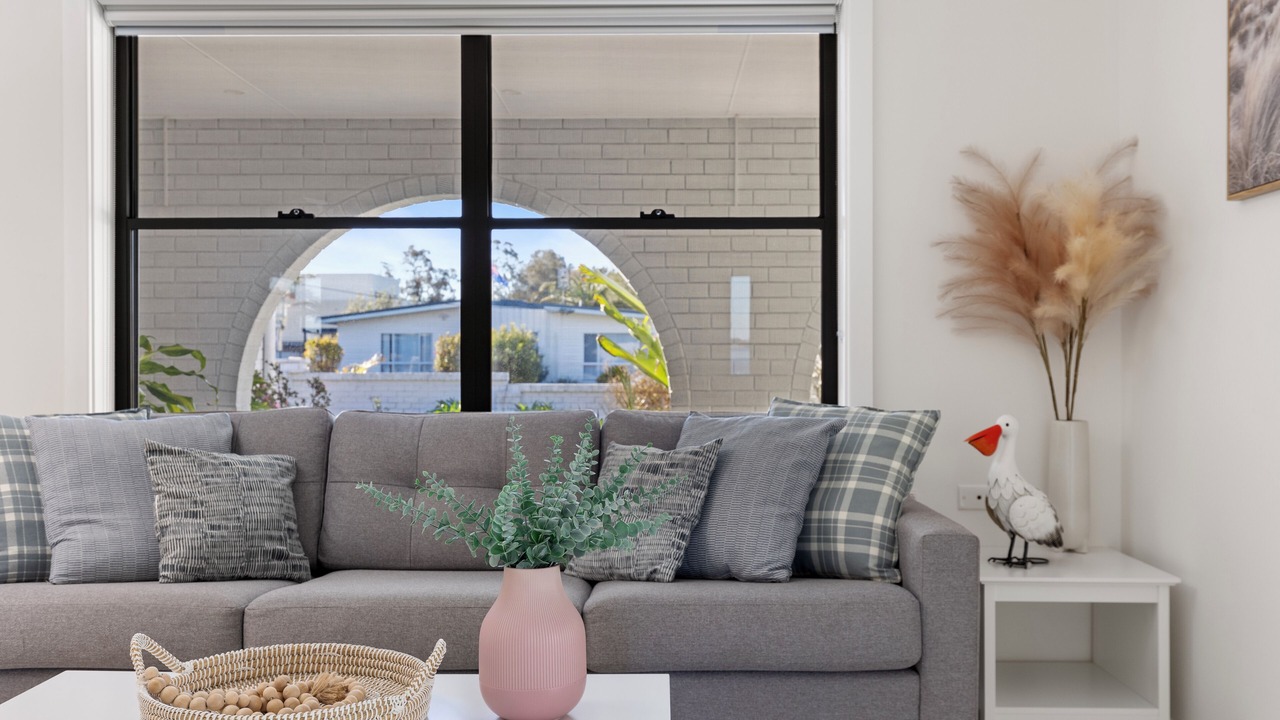 Photo of Livingroom in Buff Point