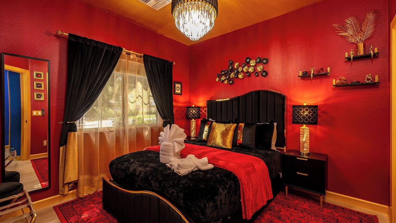 Photo of Bedroom in New Papago Parkway