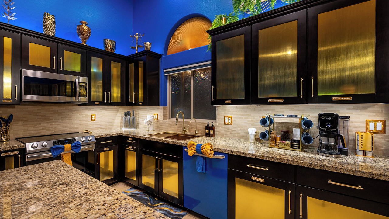 Photo of Kitchen in New Papago Parkway