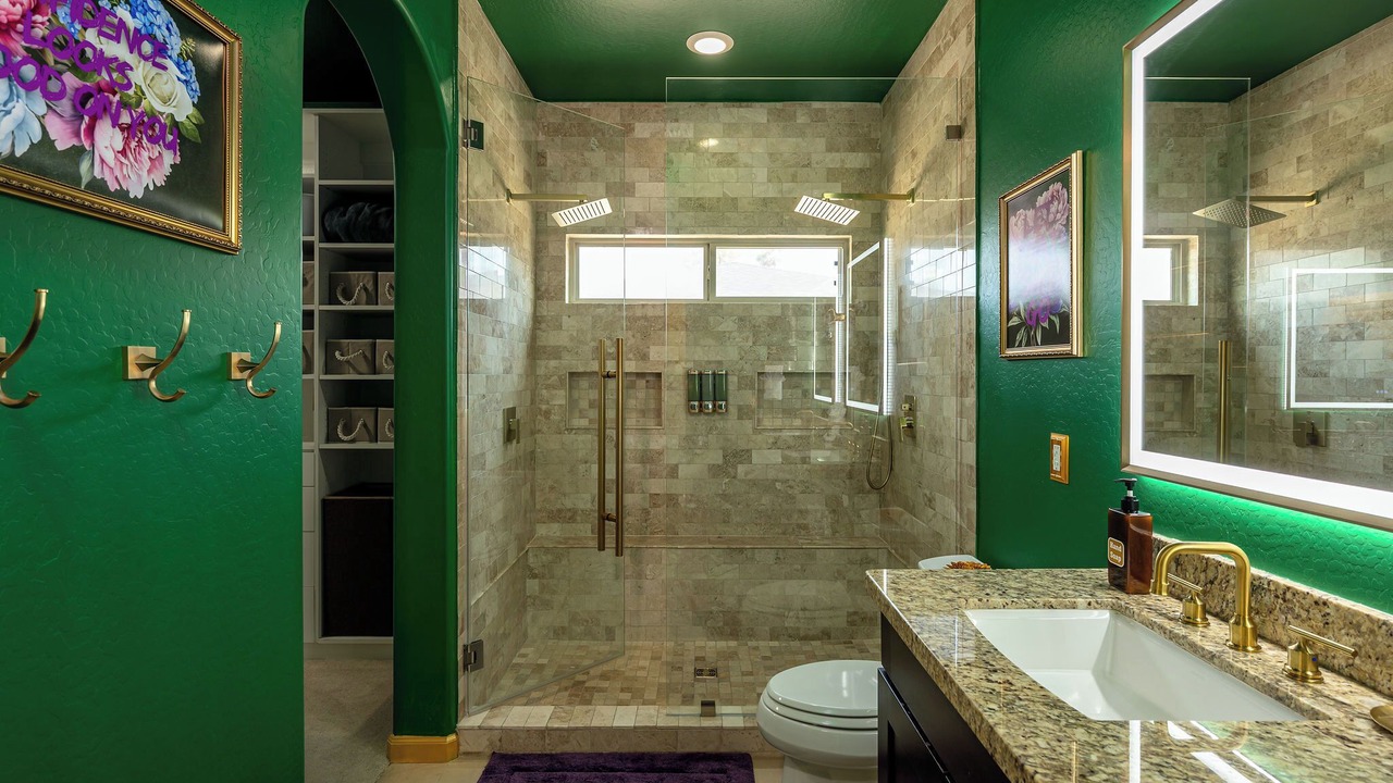 Photo of Bathroom in New Papago Parkway