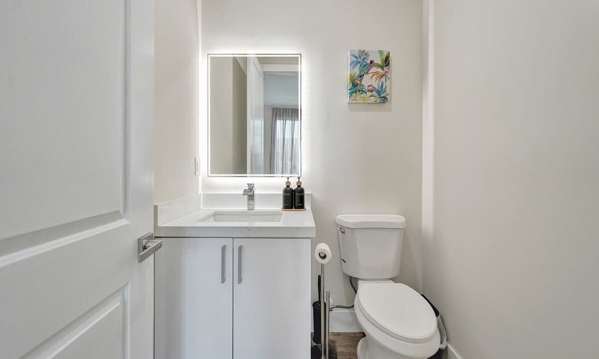 Photo of Bedroom in Lake Ridge