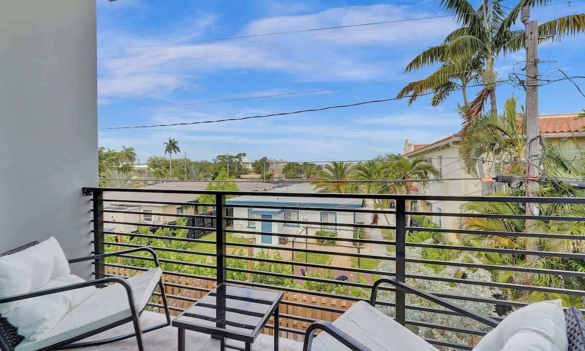 Photo of Patio Balcony in Lake Ridge