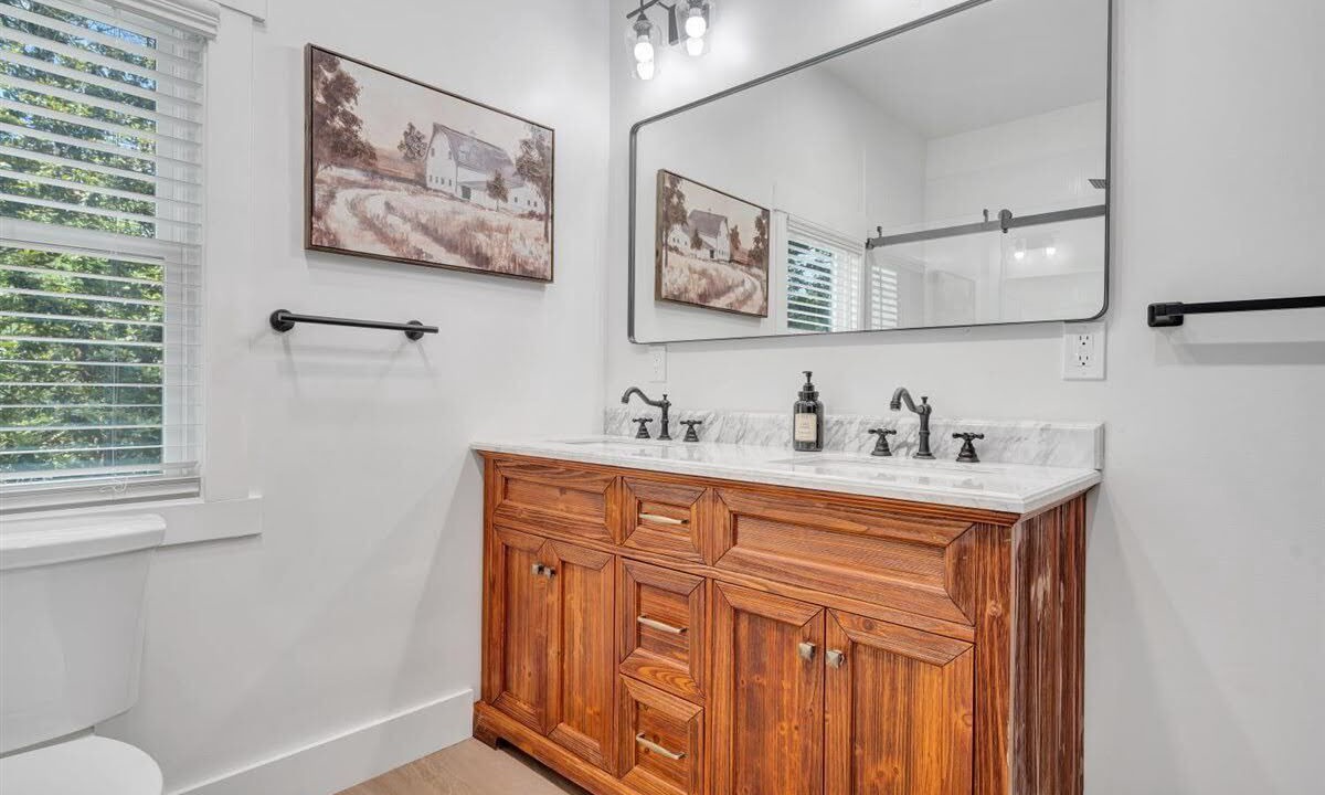 Photo of Bathroom in Blairs
