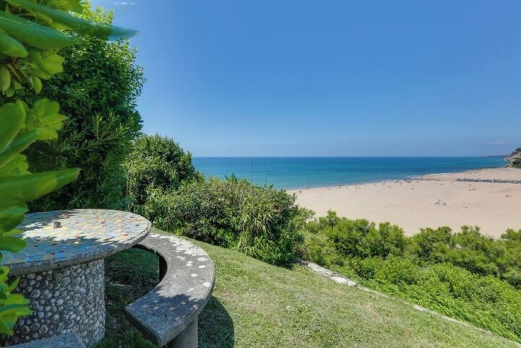 Photo of Others in Bidart