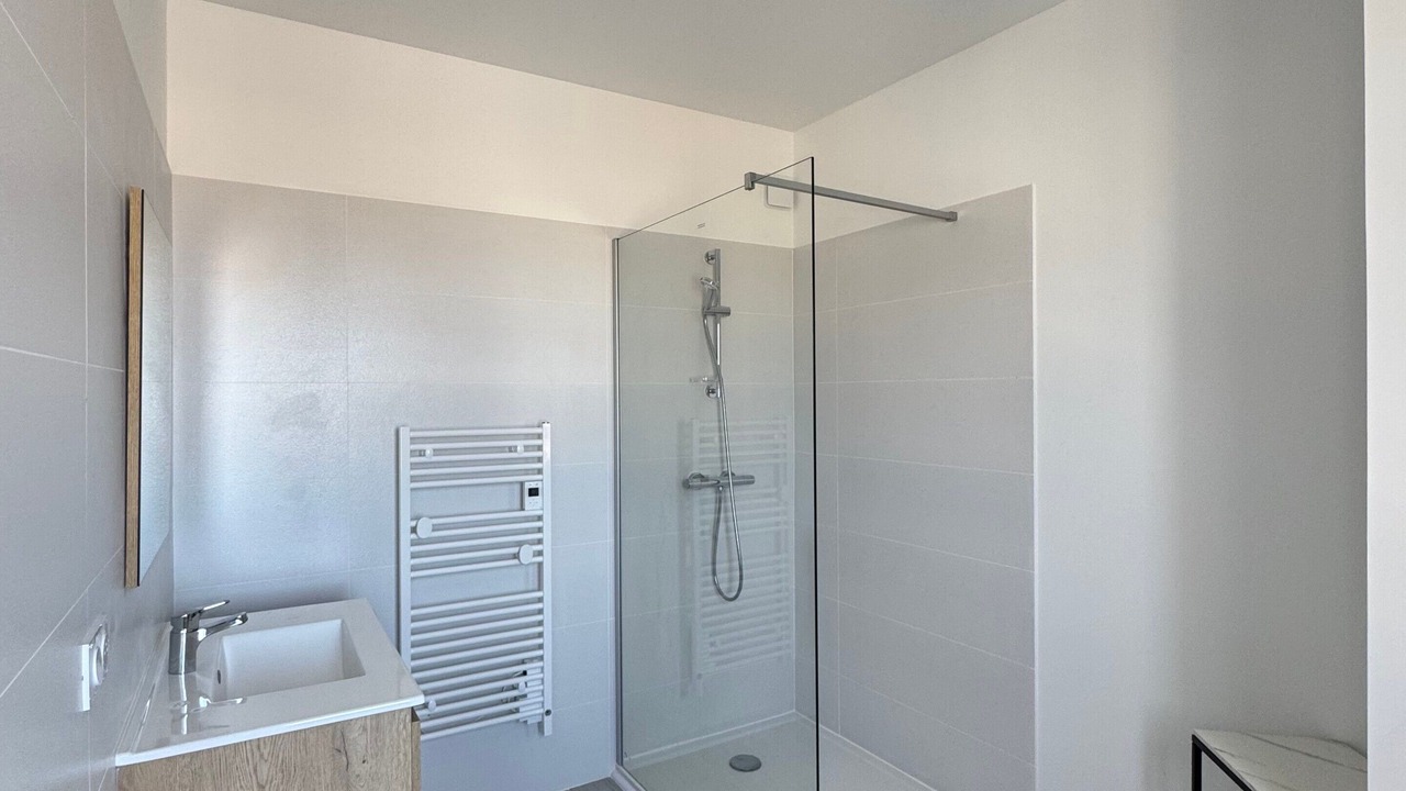 Photo of Bathroom in Port-la-Nouvelle