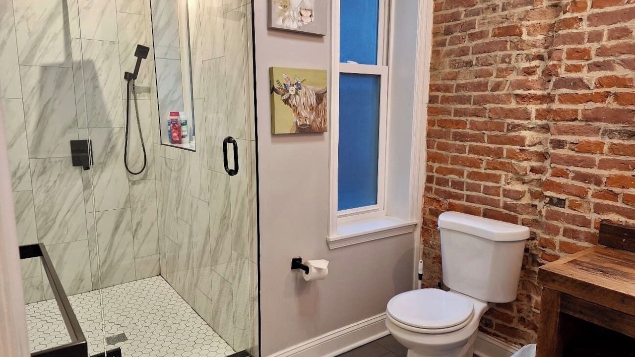Photo of Bathroom in North Philadelphia West