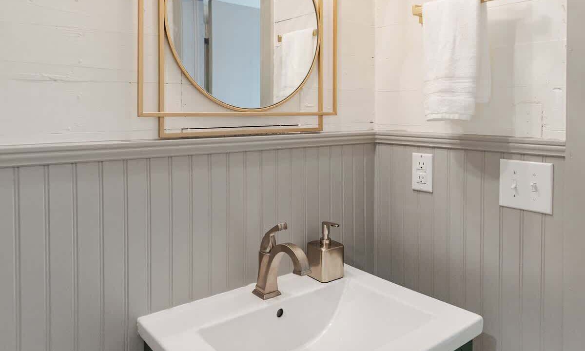 Photo of Bathroom in Georgetown