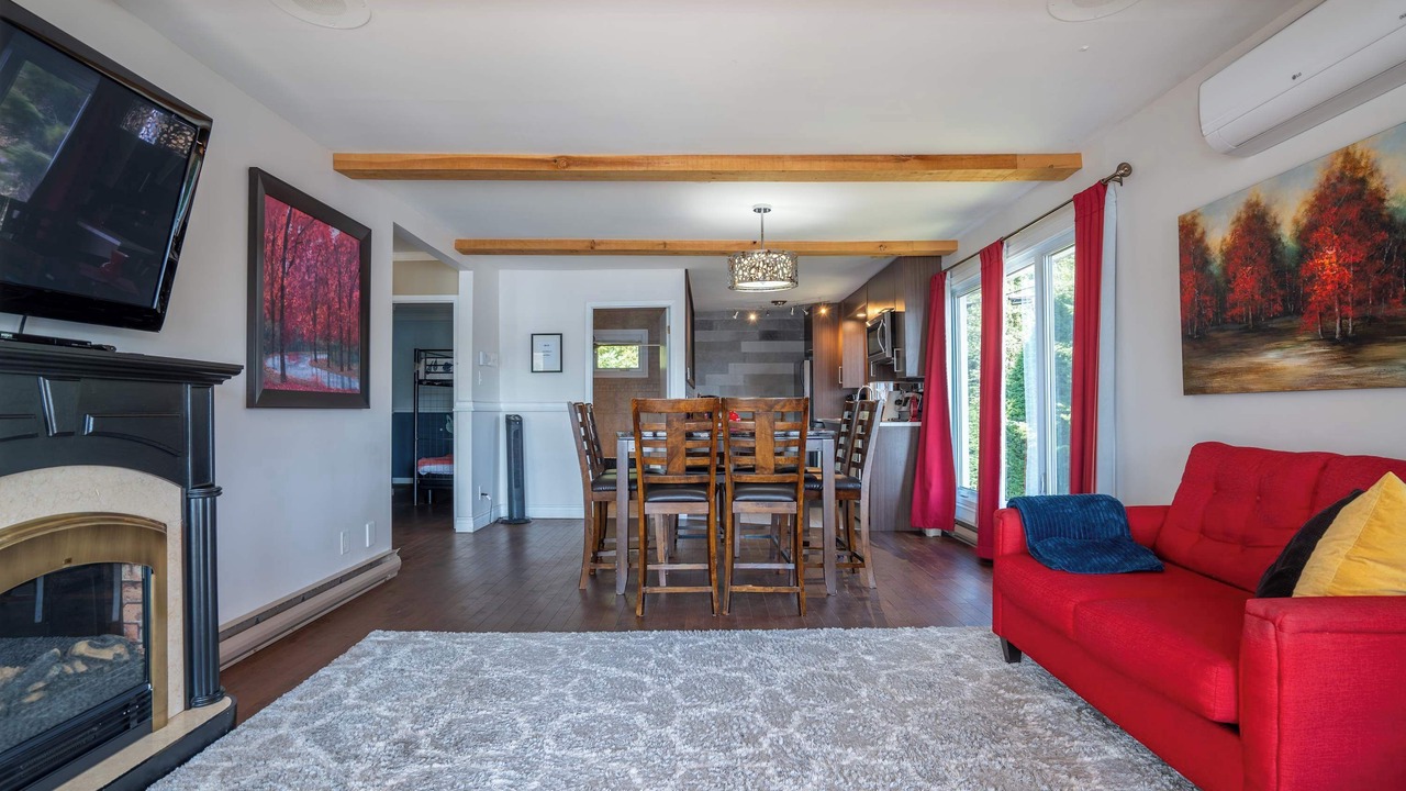 Photo of Livingroom in Saint-Remi-de-Tingwick