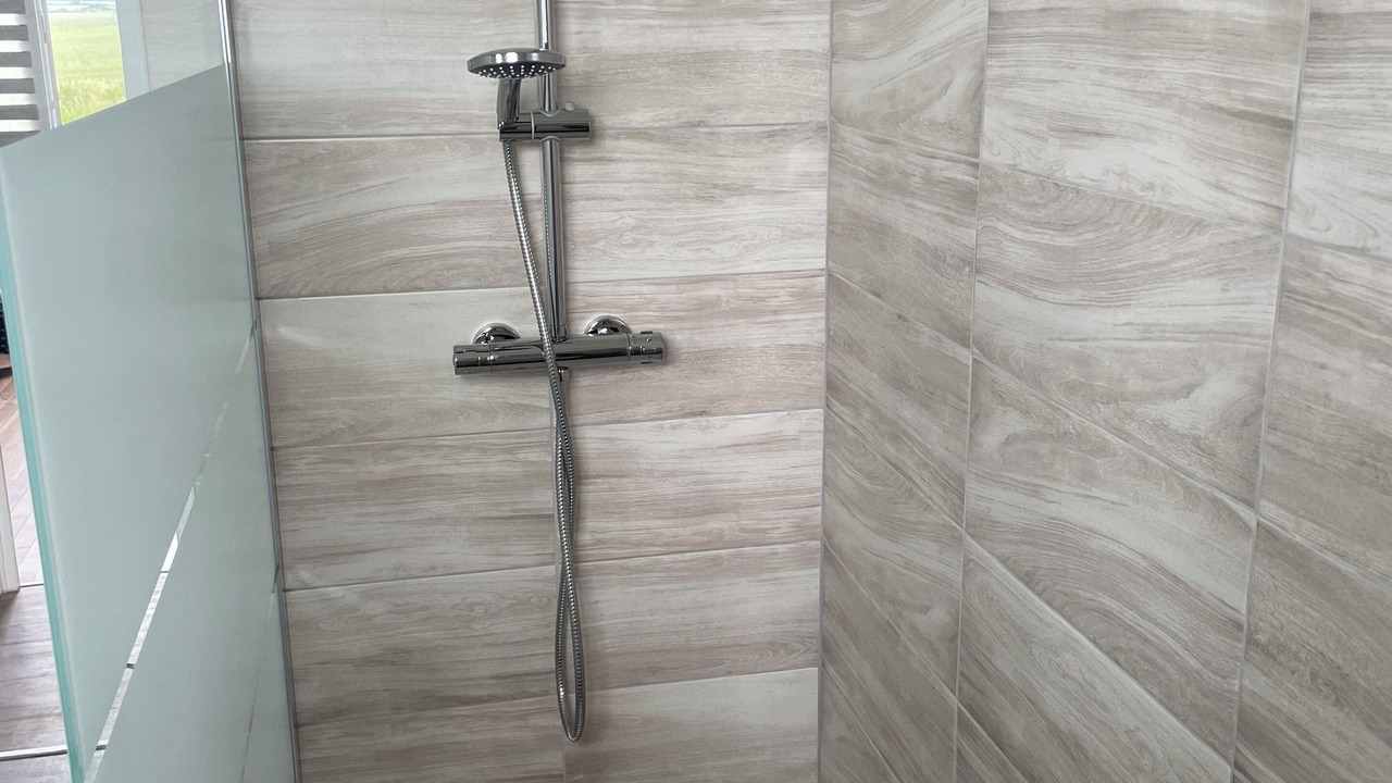 Photo of Bathroom in Montliot-et-Courcelles