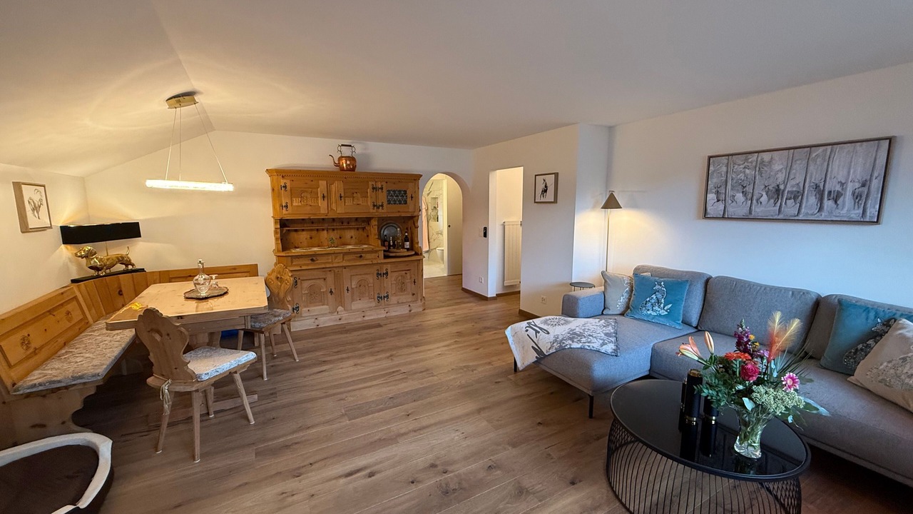 Photo of Livingroom in Bever