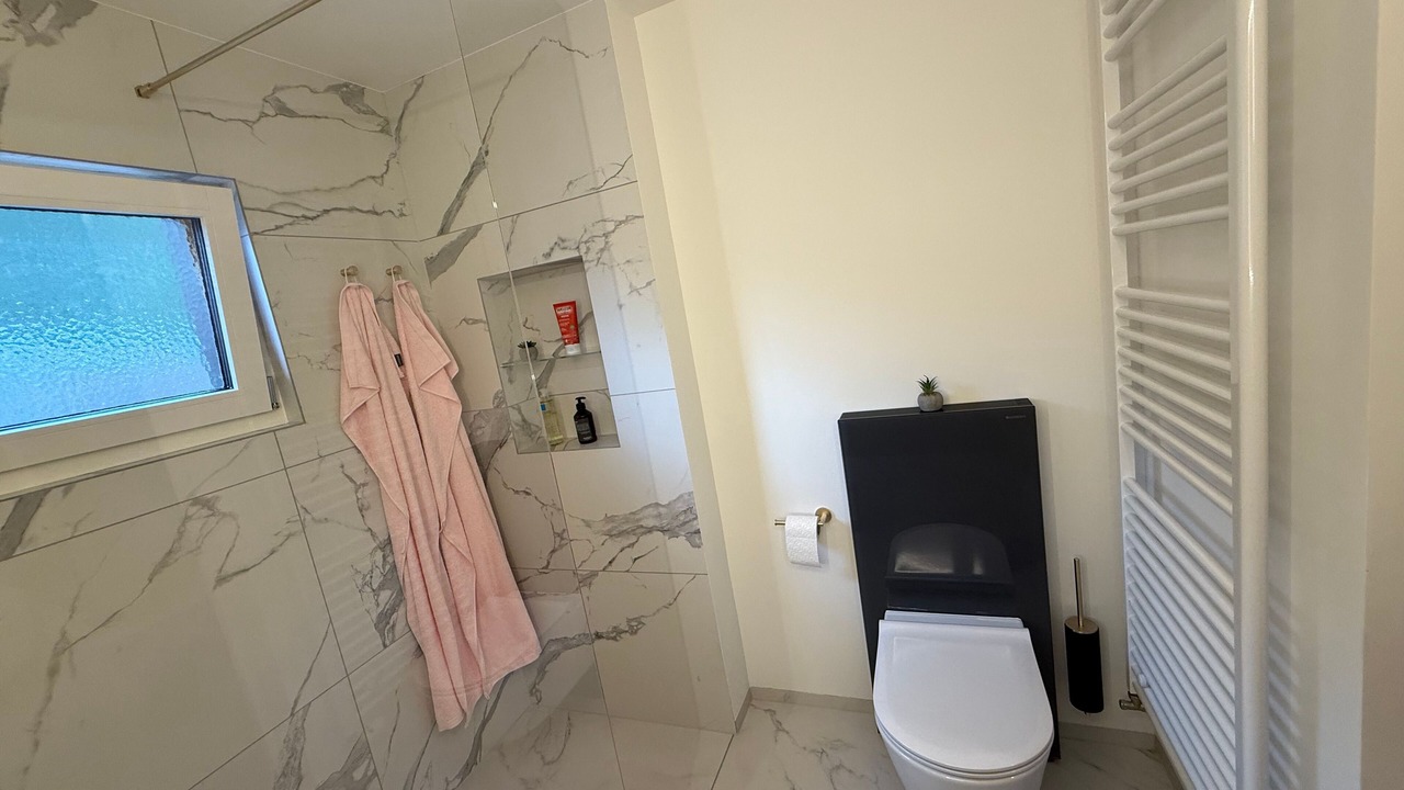 Photo of Bathroom in Bever