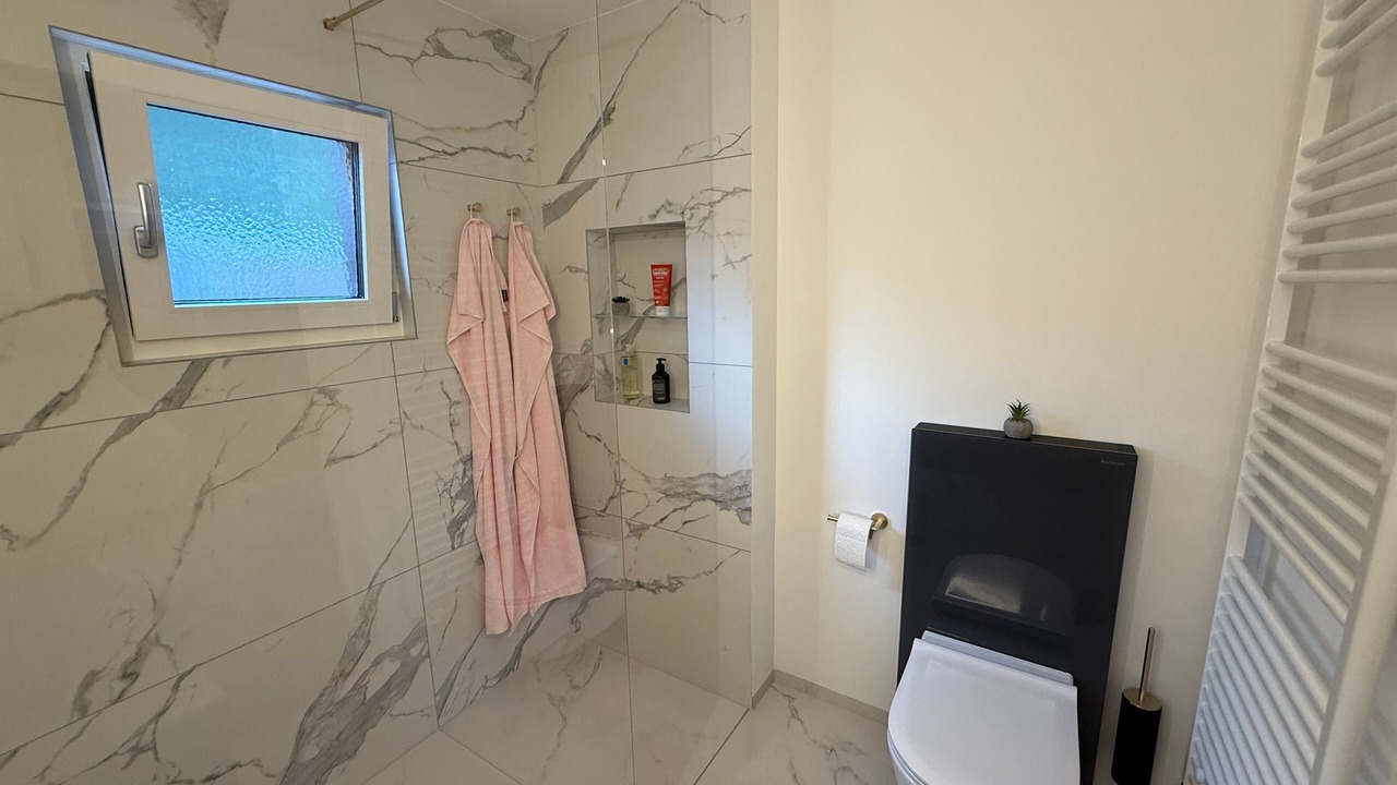 Photo of Bathroom in Bever