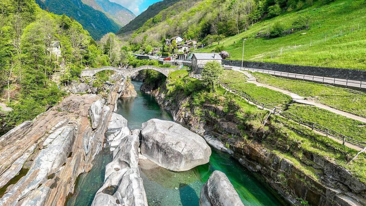 Photo of Others in Losone