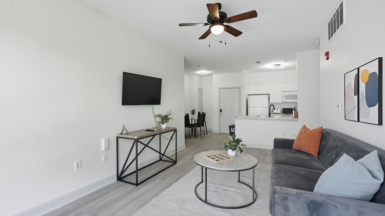 Photo of Livingroom in University District