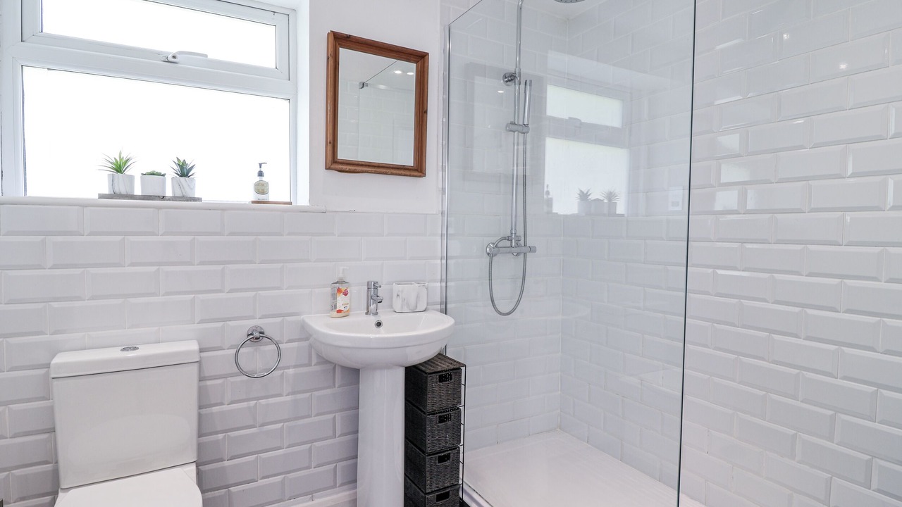 Photo of Bathroom in Newton Ferrers