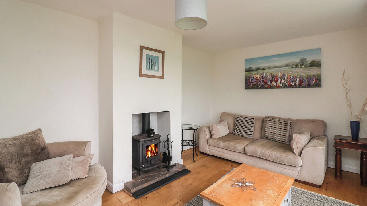 Photo of Livingroom in Newton Ferrers