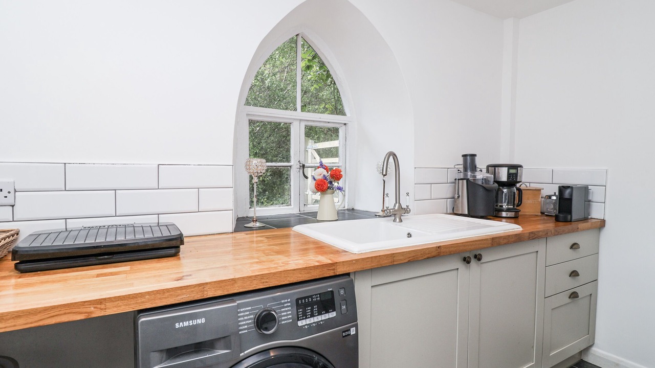 Photo of Kitchen in Newton Ferrers