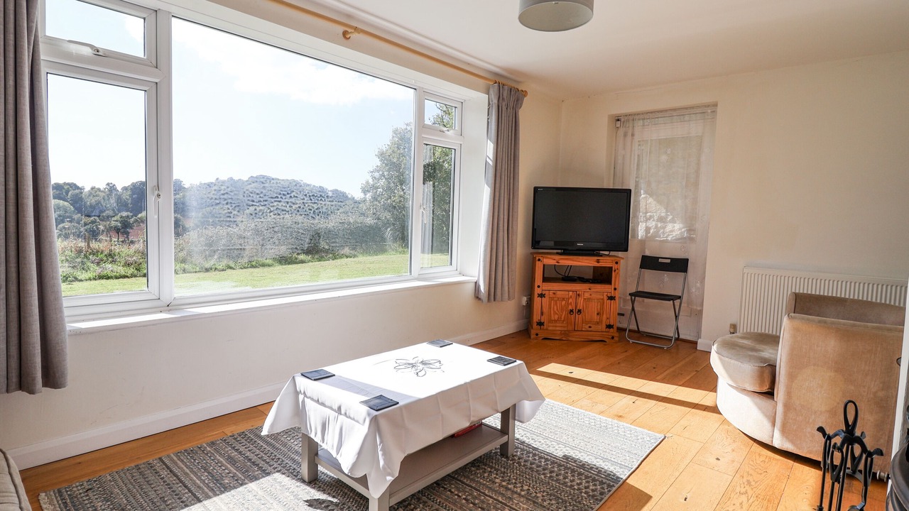 Photo of Livingroom in Newton Ferrers