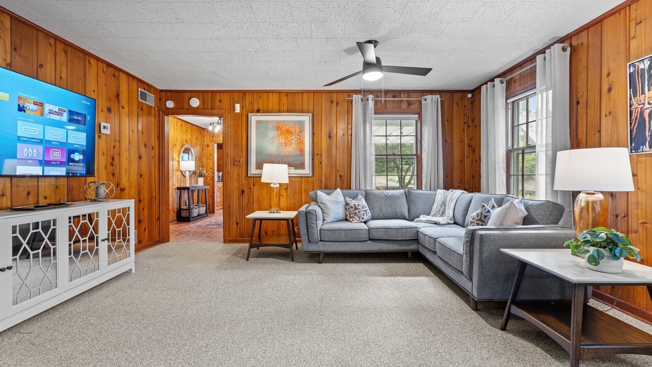 Photo of Livingroom in Cartersville