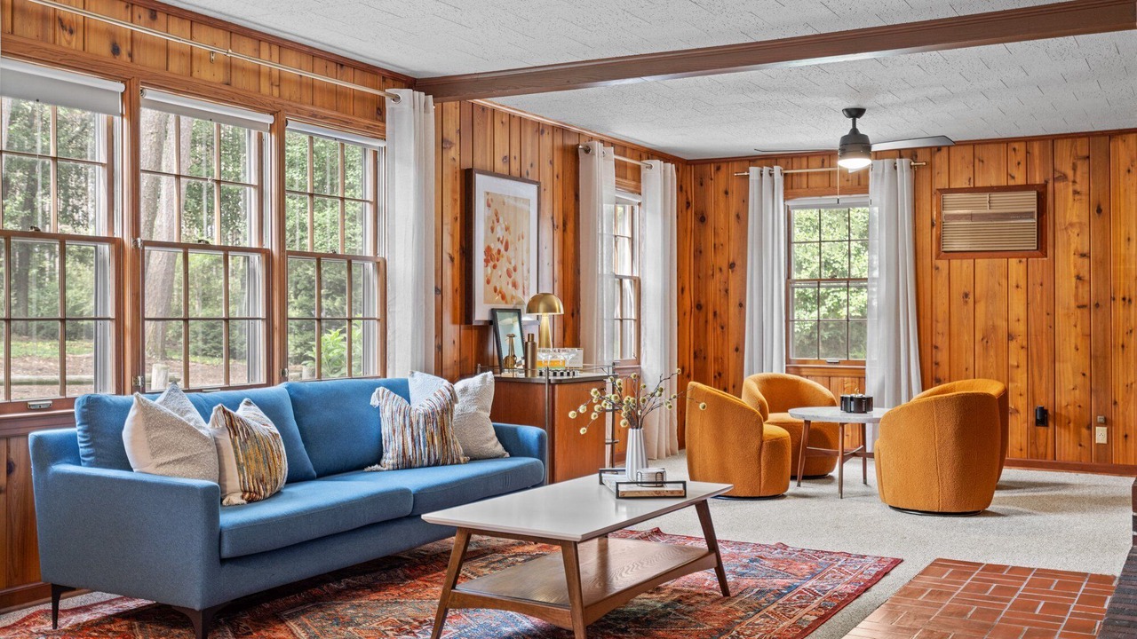 Photo of Livingroom in Cartersville