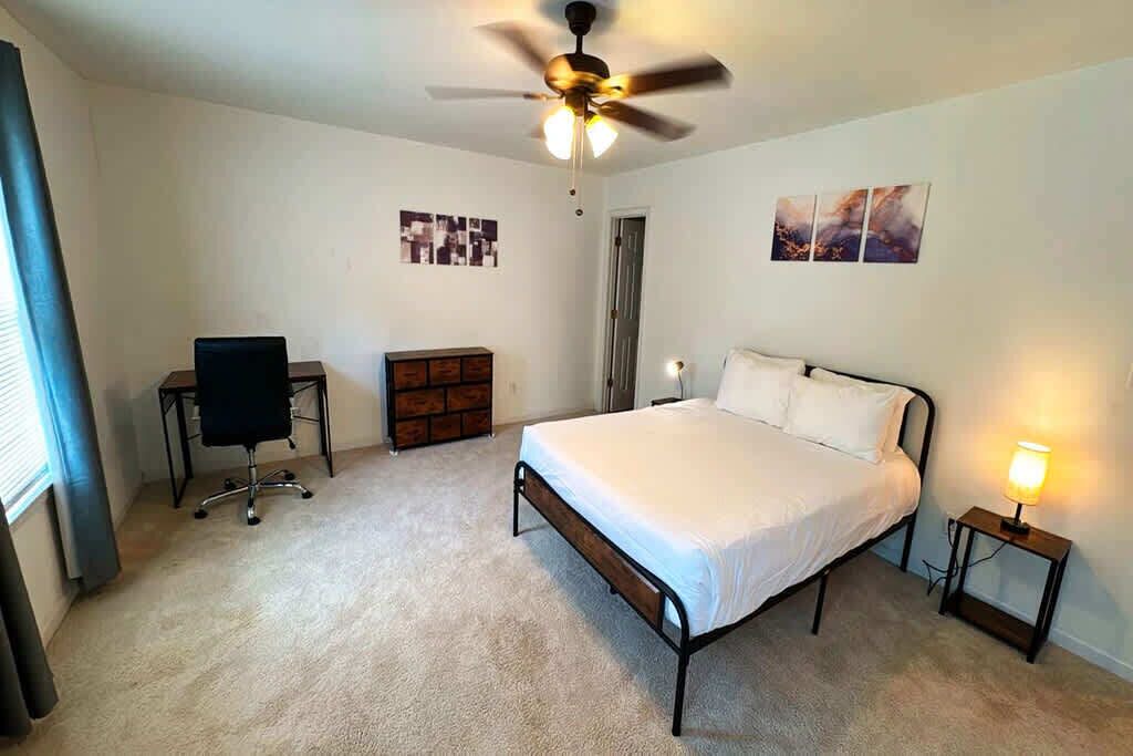 Photo of Bedroom in Mableton