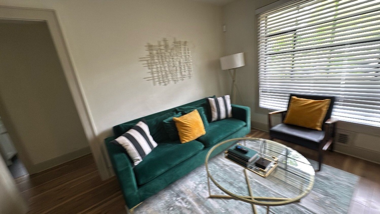 Photo of Livingroom in West End