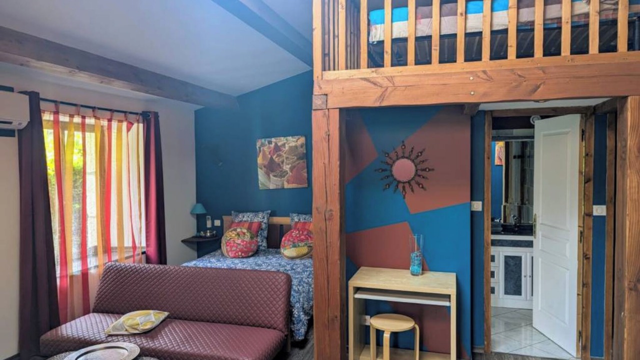 Photo of Bedroom in Mostuejouls