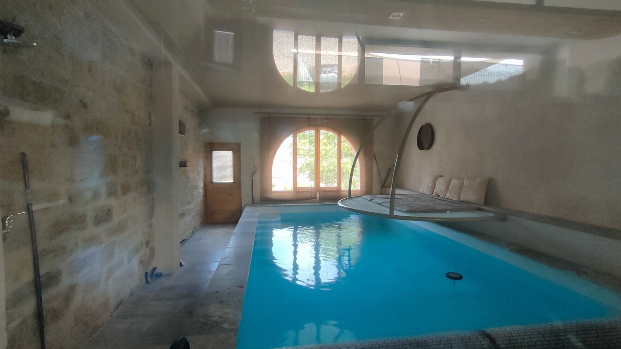 Photo of Outdoor in Mostuejouls