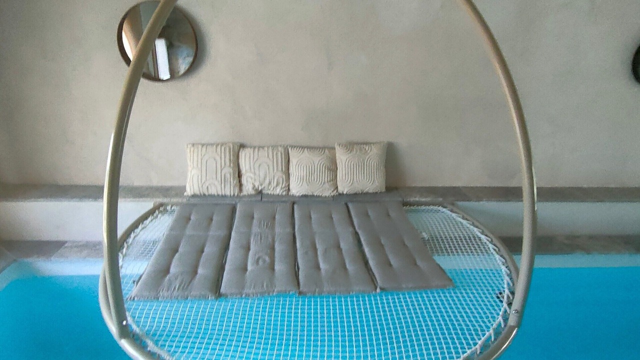 Photo of Outdoor in Mostuejouls