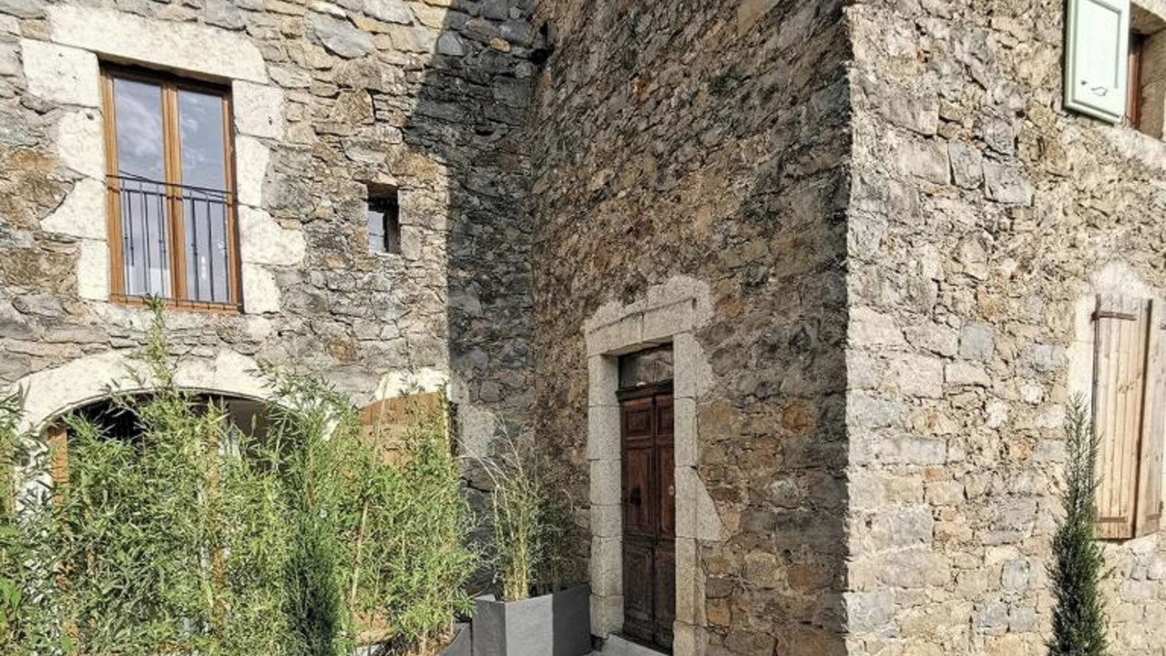 Photo of Outdoor in Mostuejouls