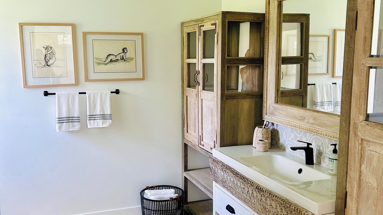 Photo of Bathroom in La Grange