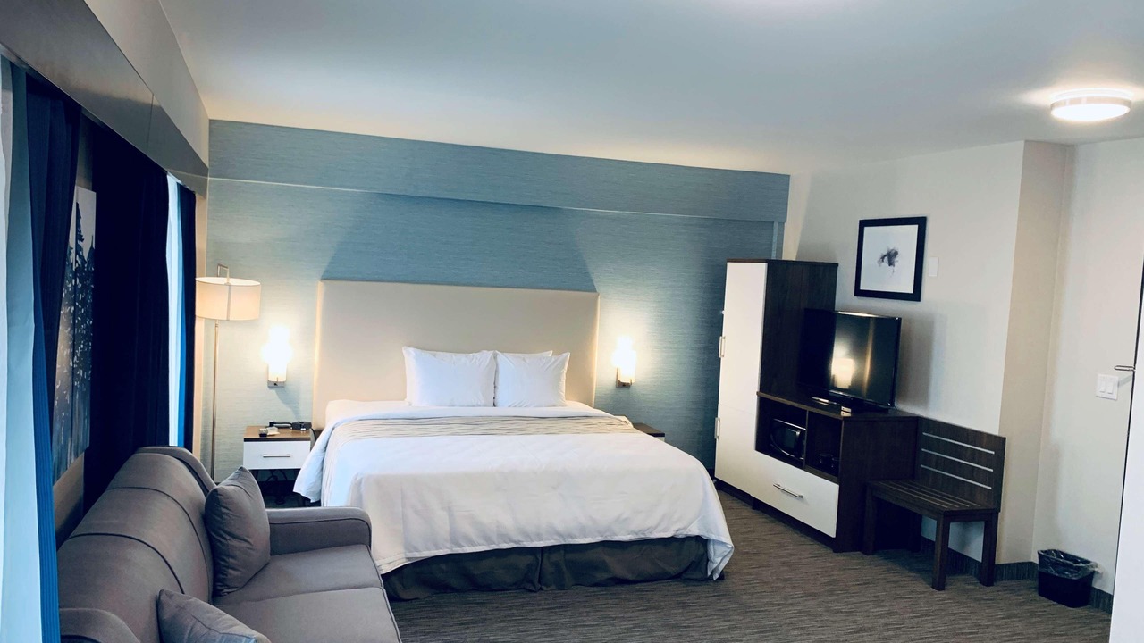 Photo of Bedroom in Northeast Mississauga