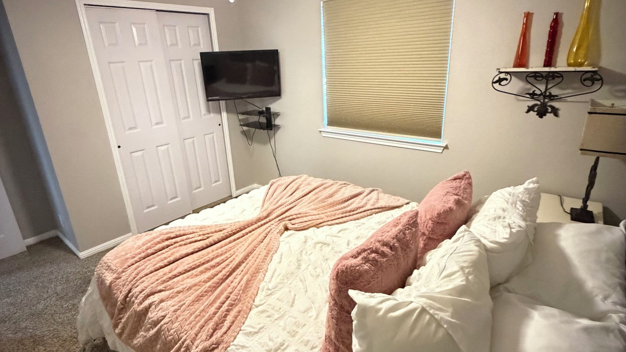 Photo of Bedroom in Hutto