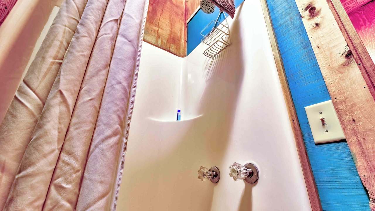 Photo of Bathroom in Cherokee
