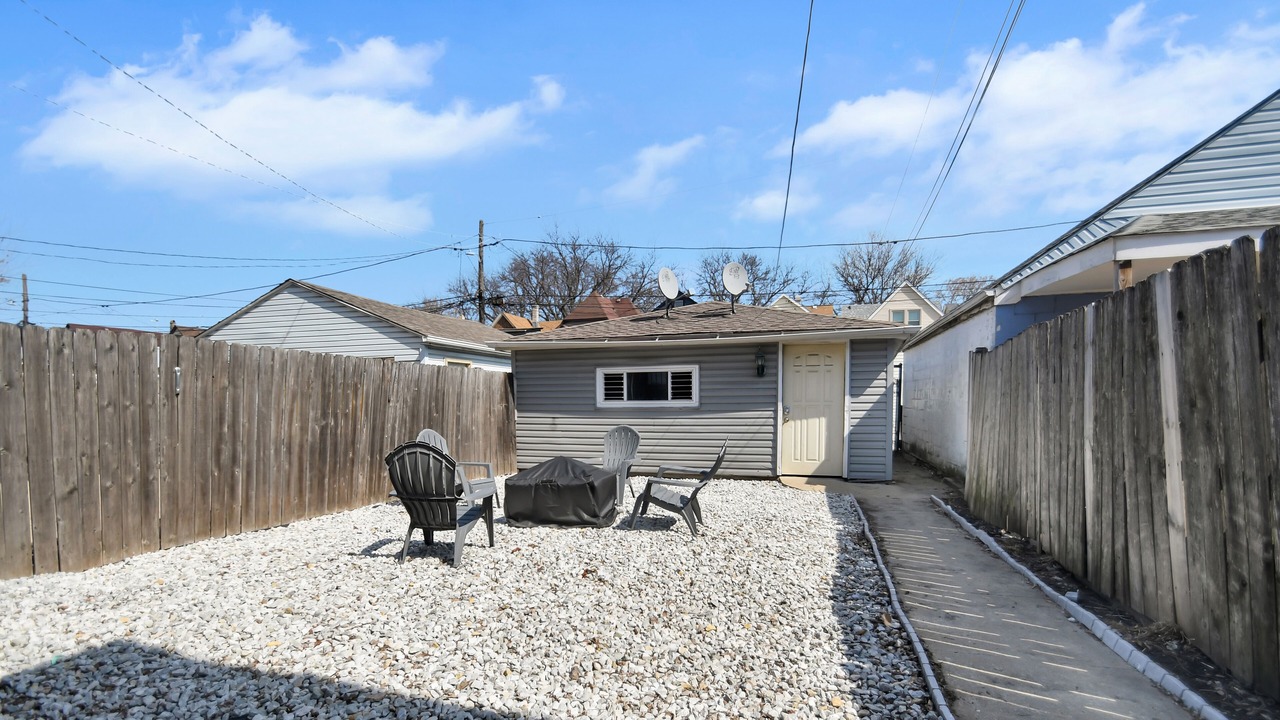 Photo of Outdoor in Forestview