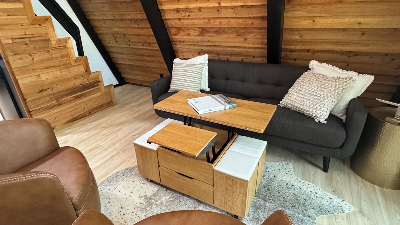 Photo of Livingroom in Guthrie