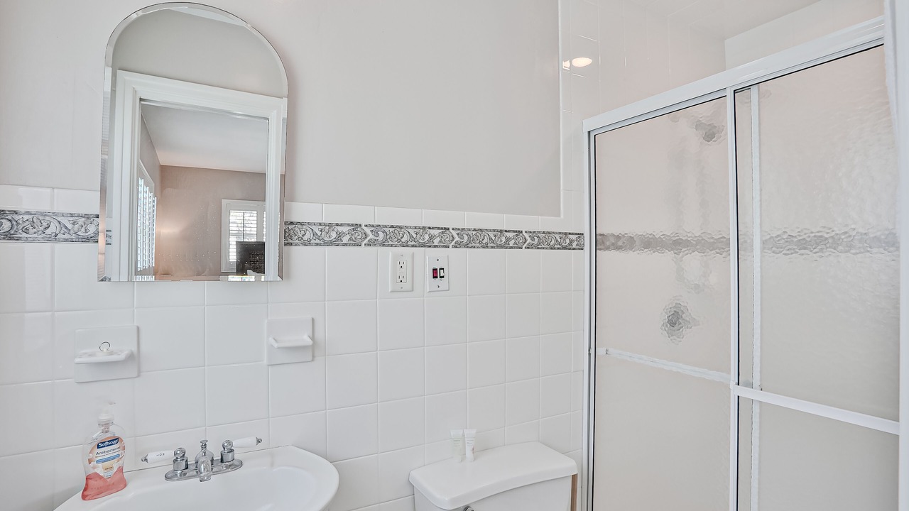Photo of Bathroom in Atlantic Shores