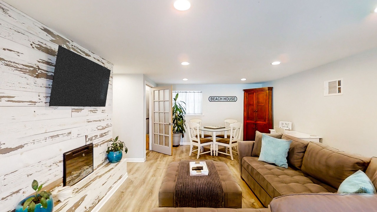 Photo of Livingroom in Atlantic Shores
