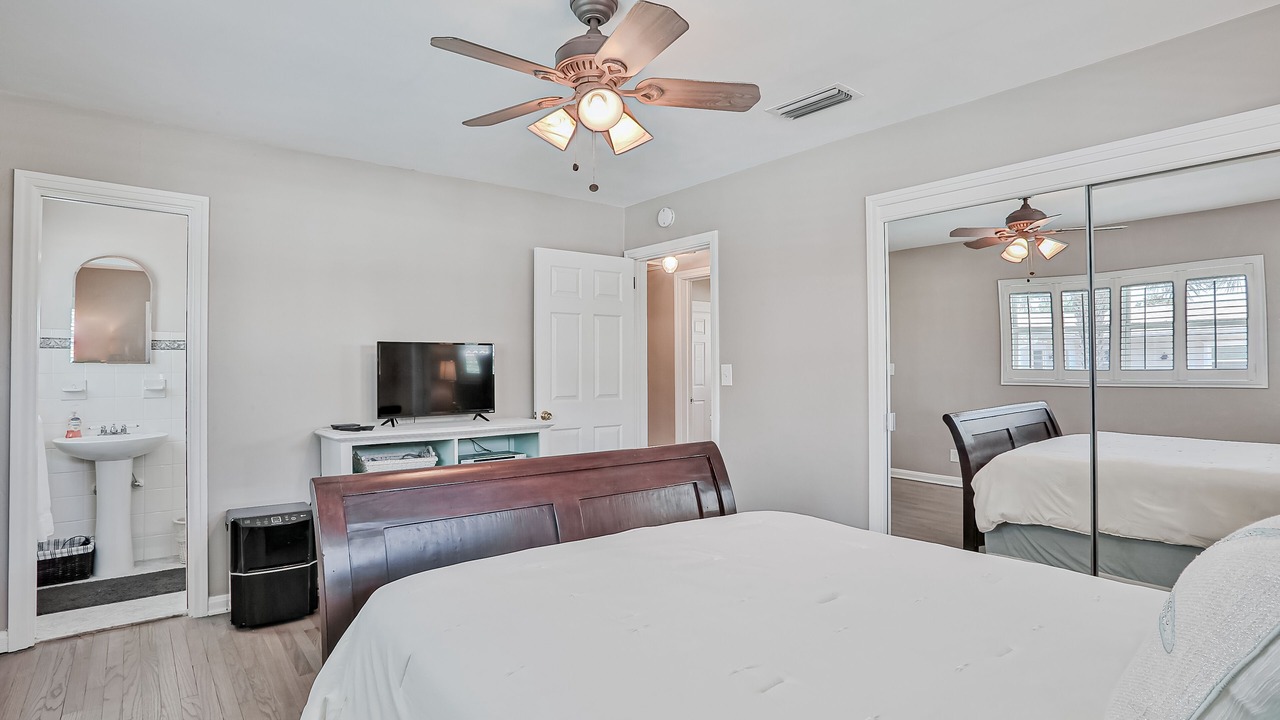 Photo of Bedroom in Atlantic Shores
